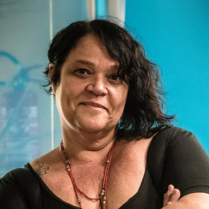 Cláudia Regina Barros